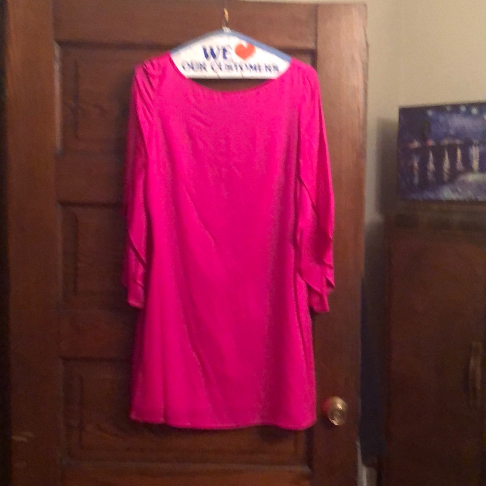 Flutter sleeve crepe dress